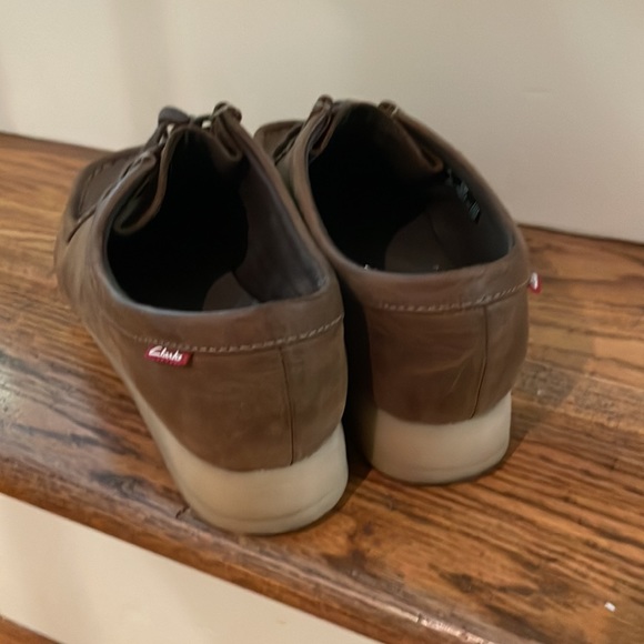 Clarks Wallabee shoes - Picture 2 of 5